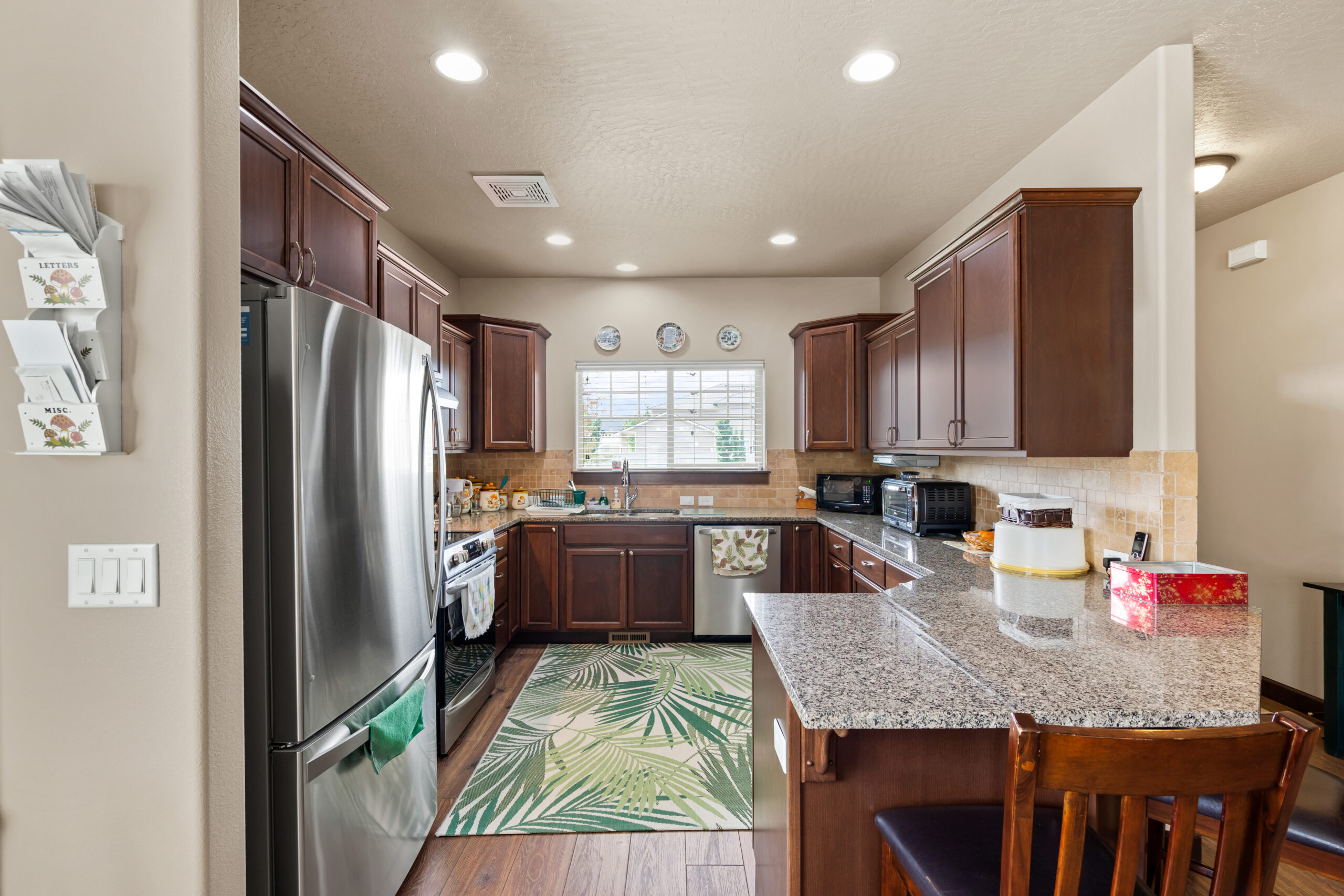 14-Kitchen